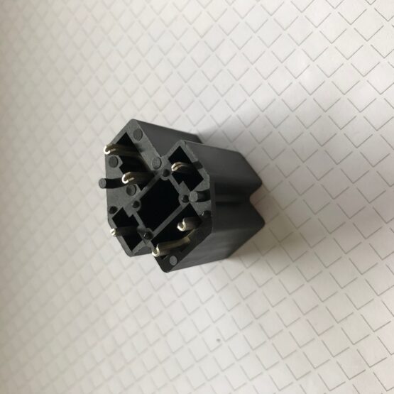 Custom Connector Relay Socket CC